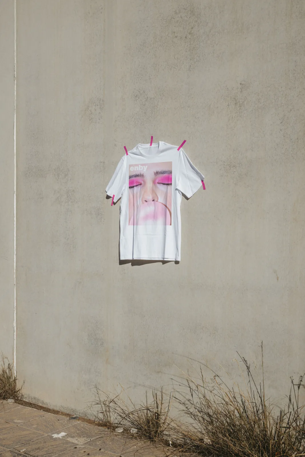 Enby — camiseta